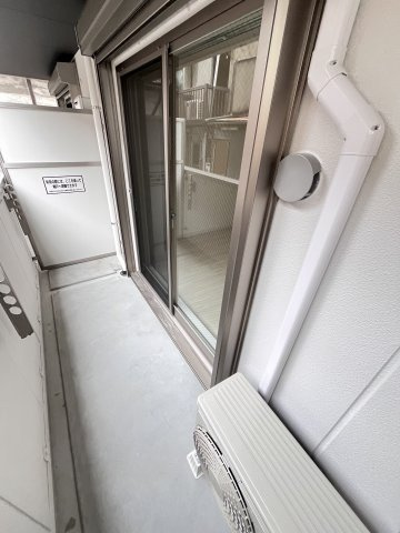 大阪市城東区中浜３丁目の賃貸マンションのバルコニー