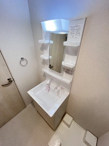 大阪市城東区中浜３丁目の賃貸マンションの洗面所