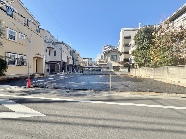 板橋区小茂根1丁目 限定1区画の外観|―「小竹向原」駅徒歩5分！　土地面積155.86㎡　自由設計の売地 ―
開放感溢れる南東角地　通風・採光にも優れ、心地よい光と風があふれる好立地♪