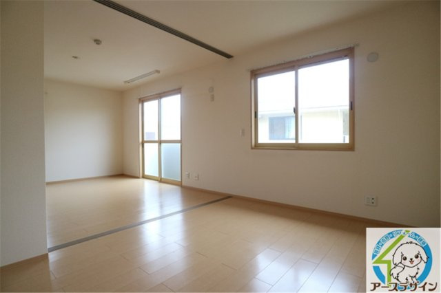 ECO　SOLEILの居間・リビング|パース写真