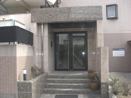 アビタシオン八事のエントランス