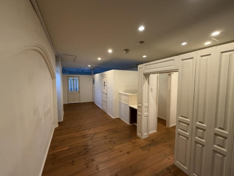 ＹＭ－２ビルの内装