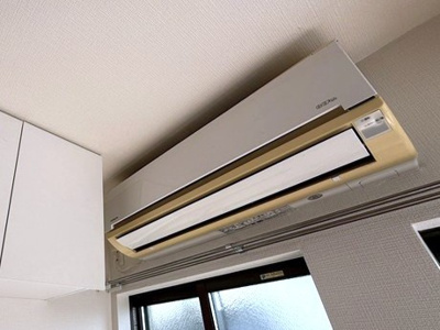 【設備】 | グレーシア | 暑い夏や寒い冬に大活躍のエアコン付きです☆冷暖房完備で1年中快適に過ごせます♪