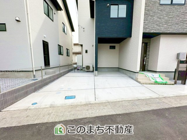 ブルーミングガーデン宇都宮市弥生2丁目　1号棟の駐車場|お車並列２台分ご用意しております♪