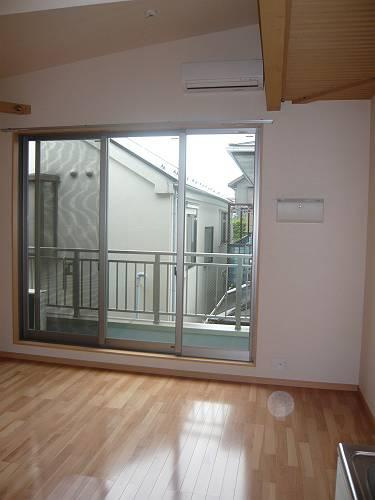 ラッフルズ奥沢の居間・リビング|きれいなリビングです