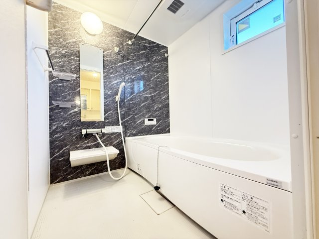 エクレールの駐車場