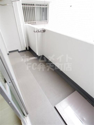 【バルコニー】 | シャトー元町 | 陽当たり良好なバルコニーです