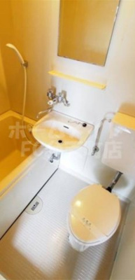 【洗面所】 | シャトー元町 | 洗面スペース