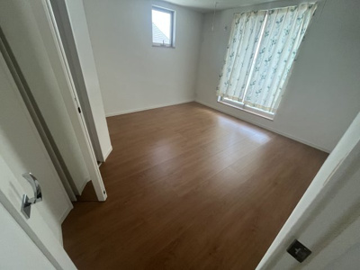 【洋室】 | 生駒郡三郷町勢野北5丁目