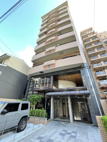 アルモード京都高辻の外観