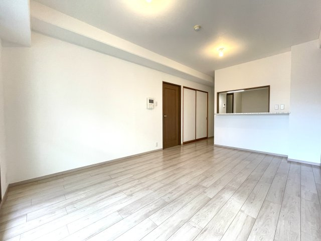 アルモード京都高辻のエントランス