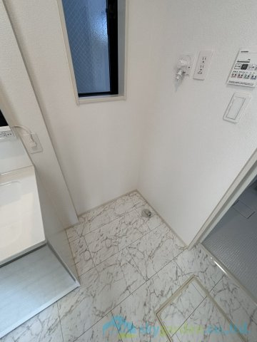 平塚市岡崎10期　新築戸建　全30棟22号棟のランドリースペース