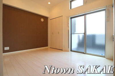 【内装】 | ルナソレイユ | 明るい室内です