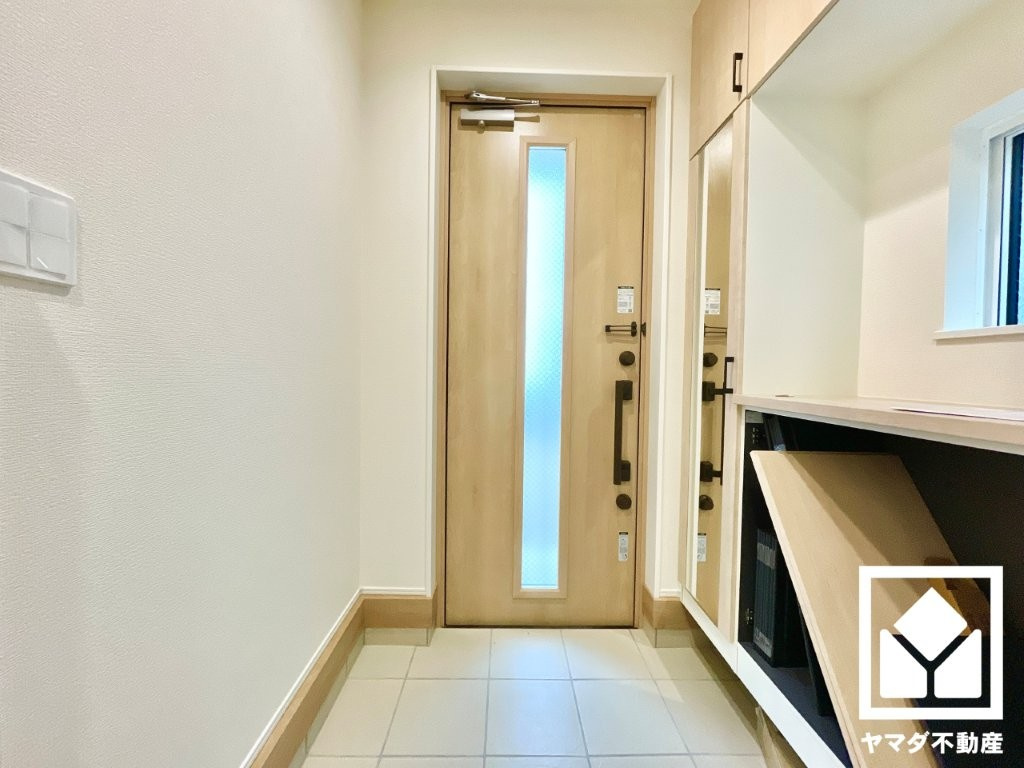 宇治市伊勢田町毛語　1期の玄関