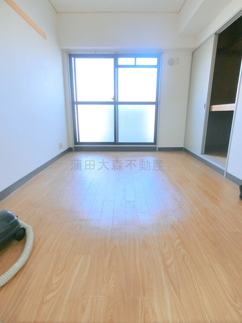 クレセント馬込の内装|真ん中の洋室6帖