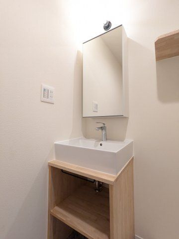 アピチェ戸越銀座の独立洗面台