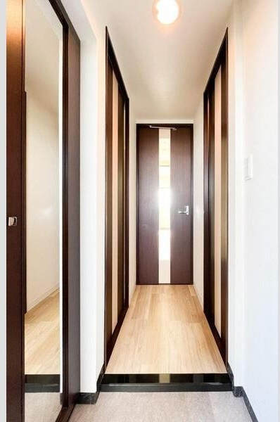 フレンシアノイエ難波南の玄関