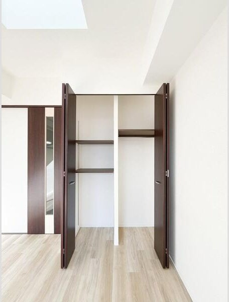 フレンシアノイエ難波南の収納