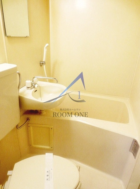 トップヒル新宿の浴室|お風呂です。