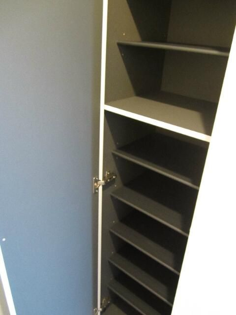 ネオハイブリッジの玄関