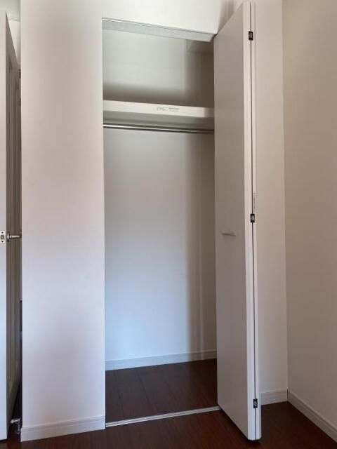 ネオハイブリッジの収納