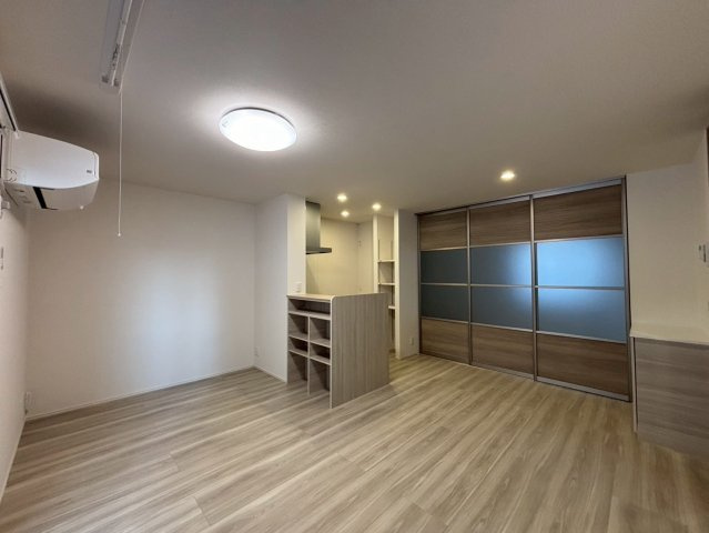 ヴィラーチェⅡの居間・リビング