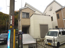 川西市長尾町　中古一戸建ての画像