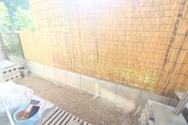【庭】 | 和光市新倉2丁目　中古テラスハウス（朝霞店） | 2025年11月撮影