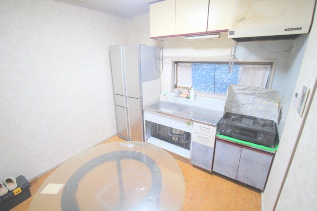 【キッチン】 | 和光市新倉2丁目　中古テラスハウス（朝霞店） | 2025年11月撮影