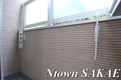 【バルコニー】 | Glanz | 暖かな日差しのふりそそぐバルコニー