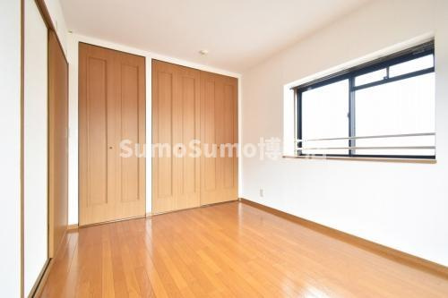 阿部第3ビルの寝室