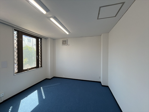 京浜島２７１０事務所の内装