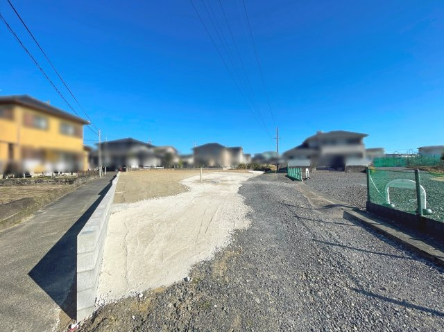 【外観】 | 鈴鹿市南旭が丘３丁目 | ゆとりの敷地面積約２０６坪　建築条件ありません