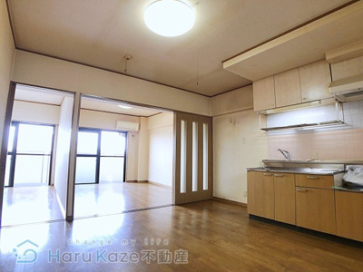 【居間・リビング】 | ラディアント柴田【名古屋市賃貸・オートロック】