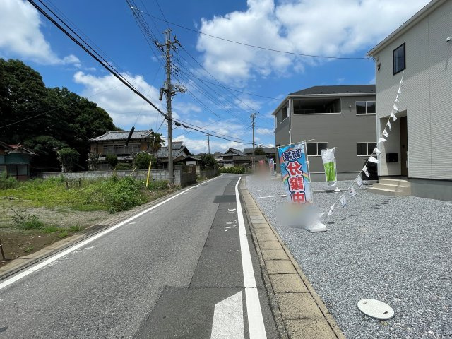 新築戸建・新築建売　大泉町寄木戸第17　西小・西中の前面道路含む現地写真