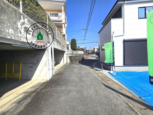 熊本市東区花立6丁目第2-1棟（1号棟）　の前面道路含む現地写真|前面道路です。