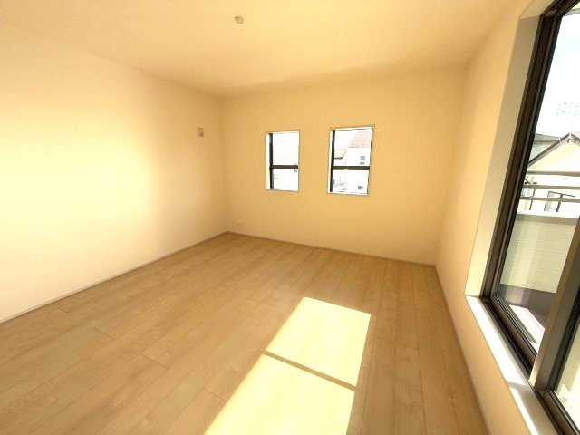 リーブルガーデンＳ第13吉岡町下野田の洋室|2階洋室➀です