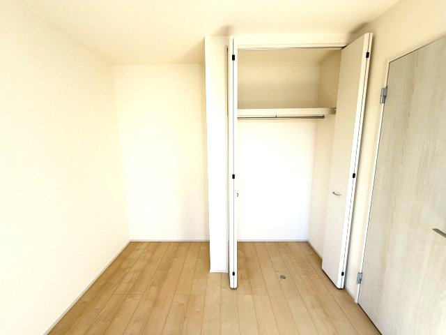 リーブルガーデンＳ第13吉岡町下野田の収納|2階洋室②収納です