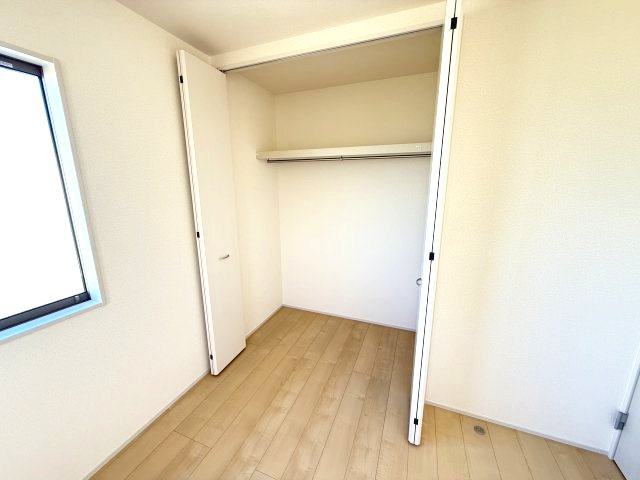 リーブルガーデンＳ第13吉岡町下野田の収納|2階洋室③収納です