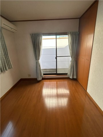 【洋室】 | 沼津市新沢田町 売作業所・住居 EH05985 | 沼津市新沢田町　3F洋室
