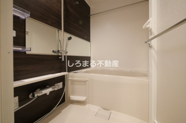 シーズンフラッツ中崎の浴室