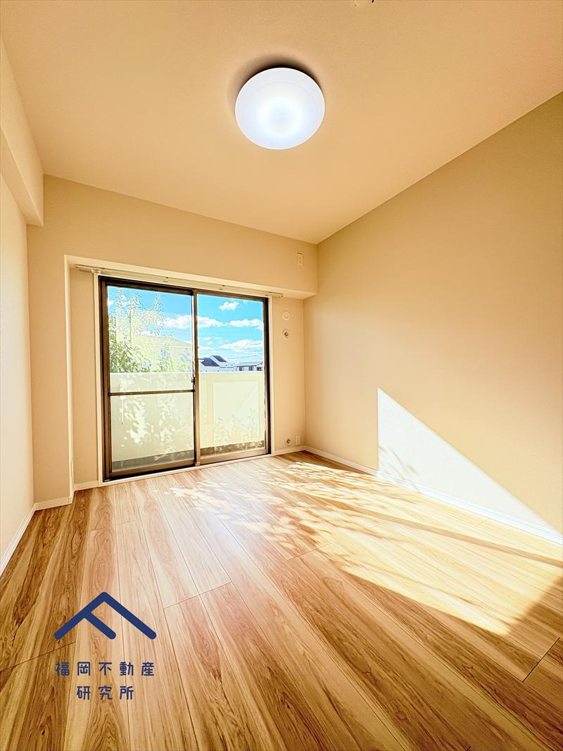 アーサー新宮パークシティデュエーロの洋室