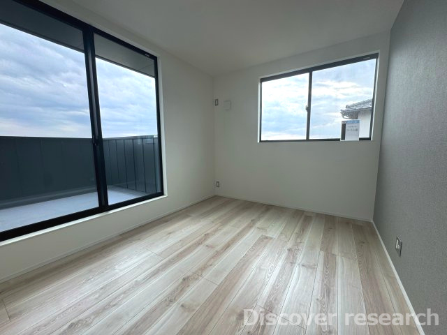 町田市西成瀬1丁目 新築戸建ての洋室|【洋室（約5.7帖）】