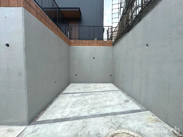 町田市西成瀬1丁目 新築戸建ての駐車場|【駐車場】