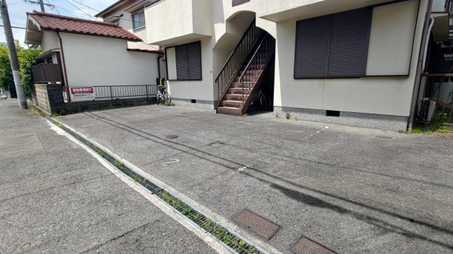 千代田ハイツの駐車場