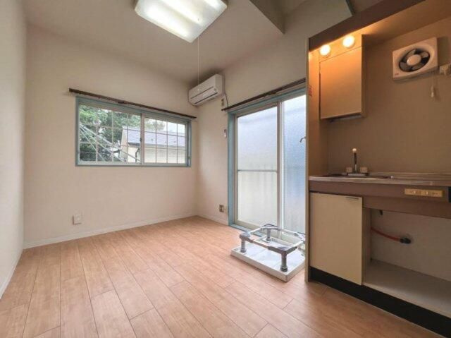 スカイコーポの居間・リビング