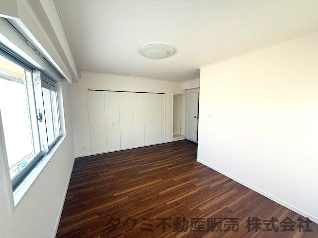 アーバンヴィレッジ垂水高丸の洋室