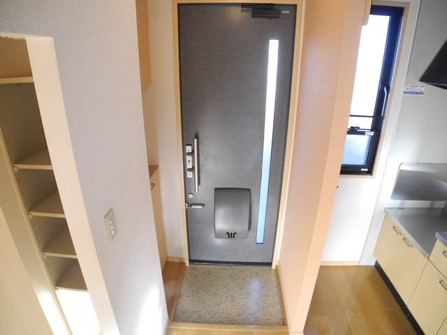 マウンテンメゾンの玄関