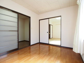 【洋室】