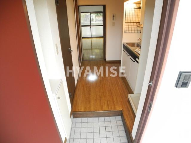 ガーデンコート古川の玄関|※写真は反転タイプのものになります※